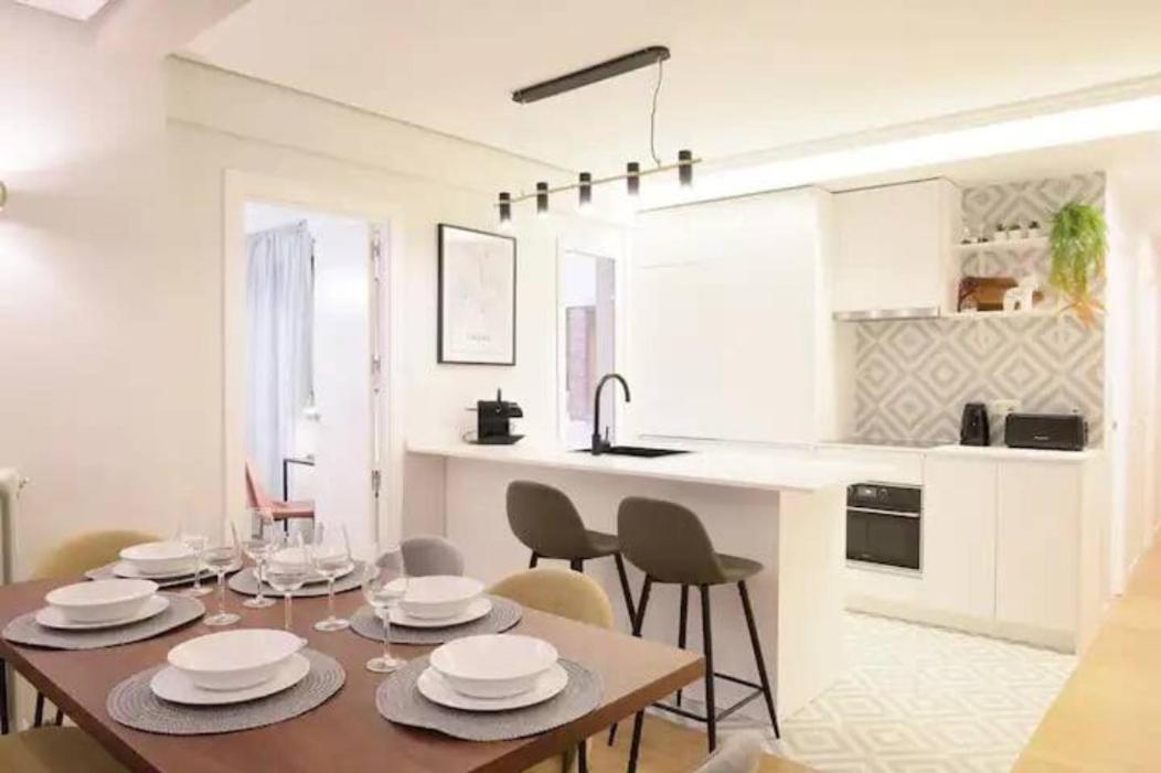 Guestready - Un Moderno Apartamento A Un Paso De La Plaza Mayor Madrid Exterior foto